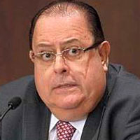 “Tenemos un crecimiento pobre, crecer al 3% es pobre”