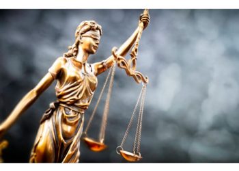 Transiciones y sanciones