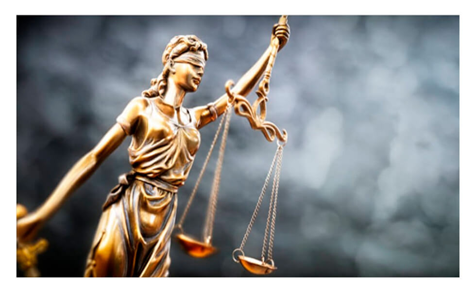 Transiciones y sanciones