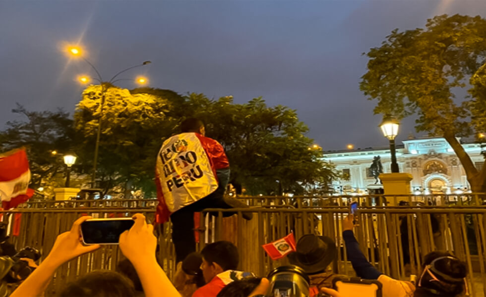 Mientras 33 millones trabajan