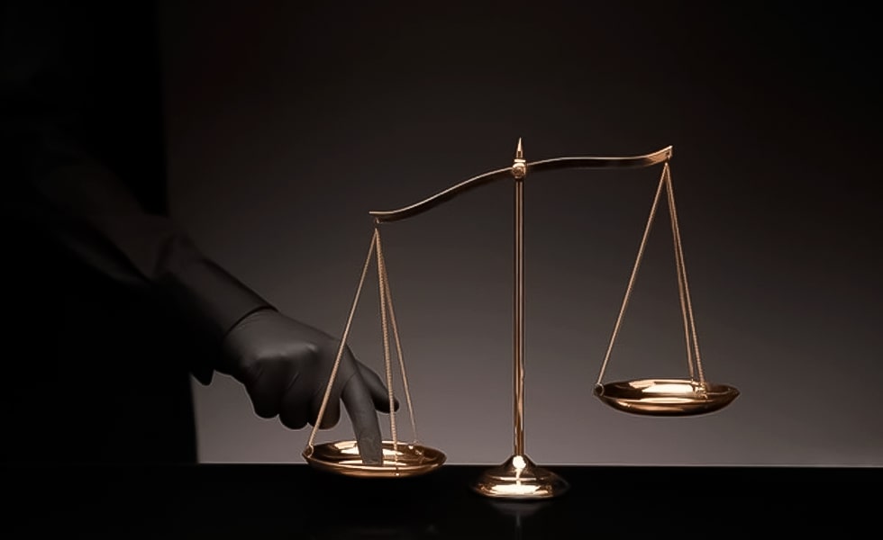 Justicia ideologizada, rencorosa, corrupta y farisea