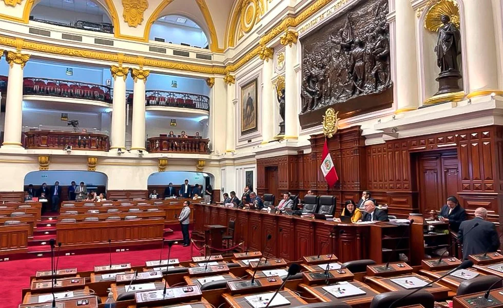 Dividir Lima en cuatro o más distritos electorales