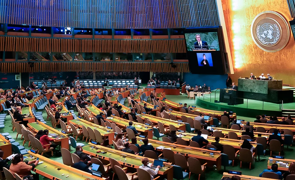 Entre ángeles y demonios